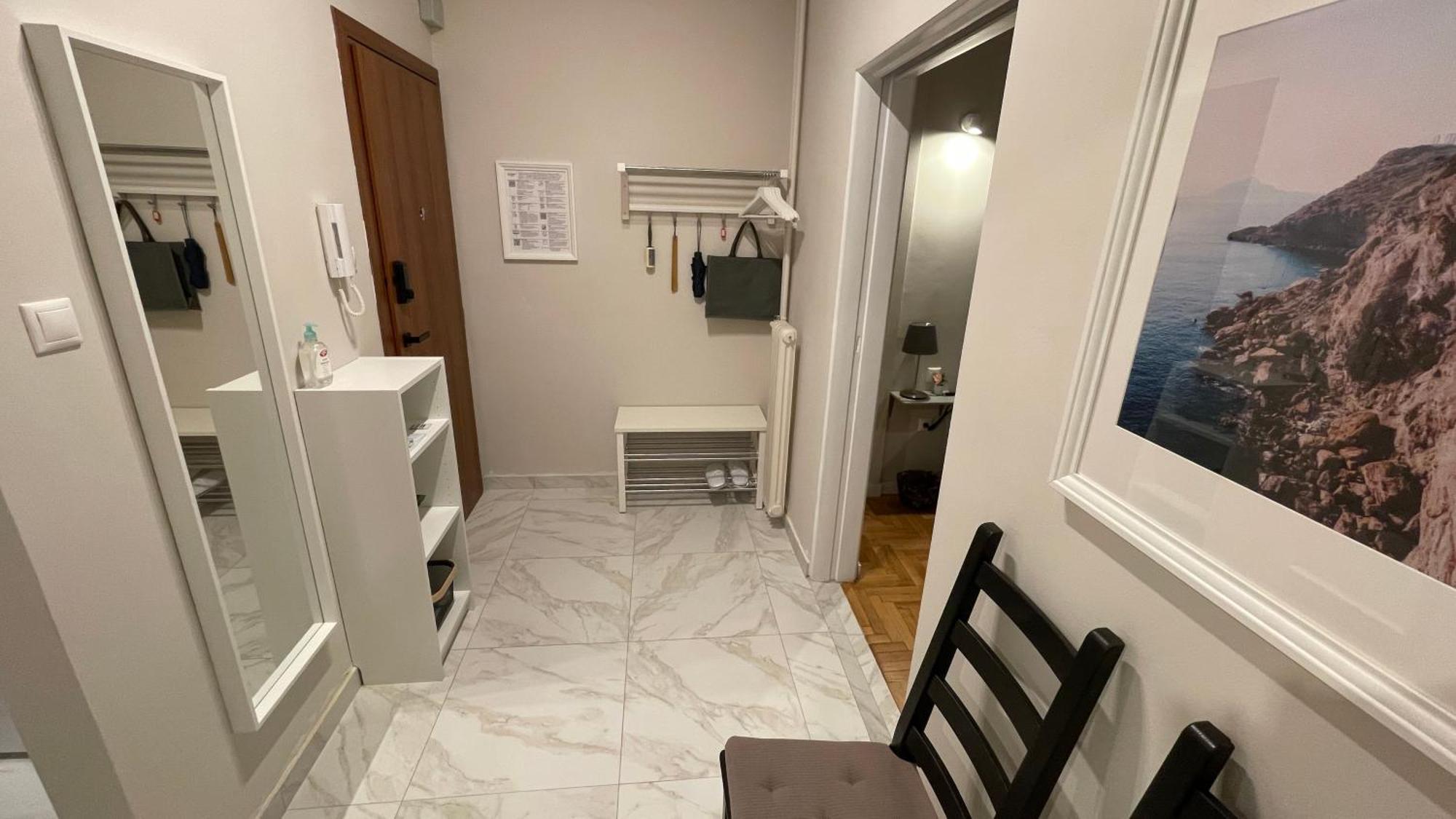 4 Newly Renovated Charming Apartments Steps From Panormou Metro Station Atene Esterno foto
