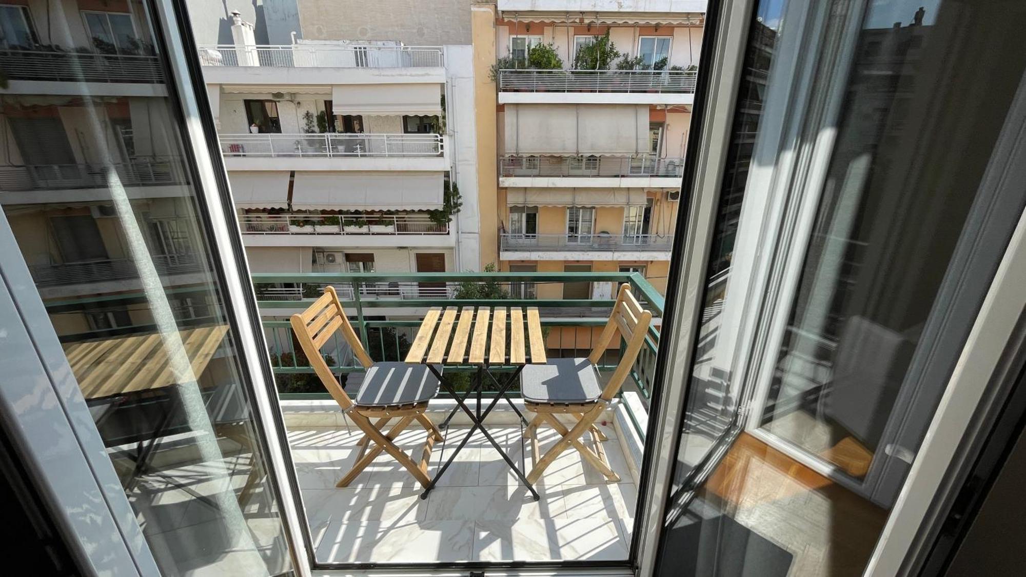 4 Newly Renovated Charming Apartments Steps From Panormou Metro Station Atene Esterno foto
