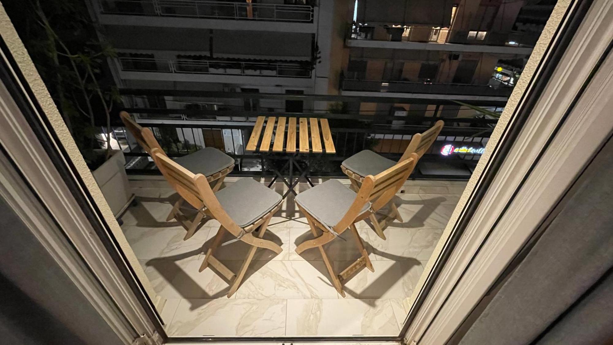 4 Newly Renovated Charming Apartments Steps From Panormou Metro Station Atene Esterno foto